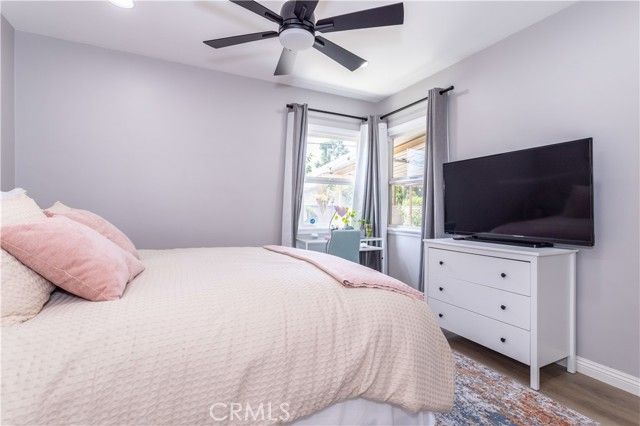 10145 Noble, San Fernando, CA 91345