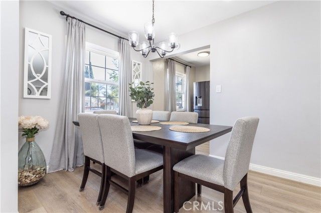 10145 Noble, San Fernando, CA 91345