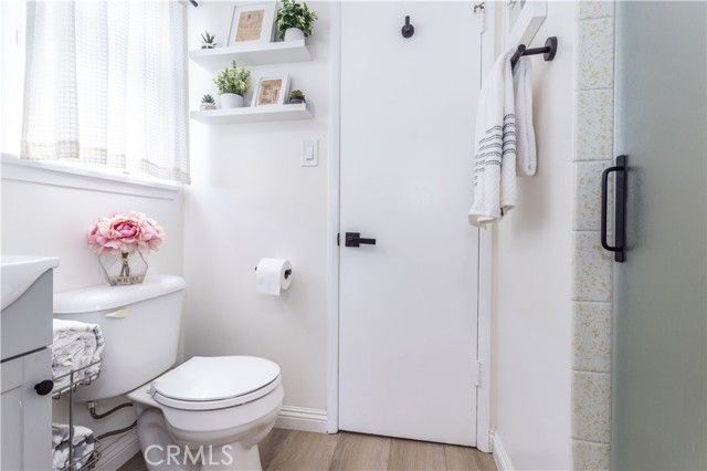 10145 Noble, San Fernando, CA 91345