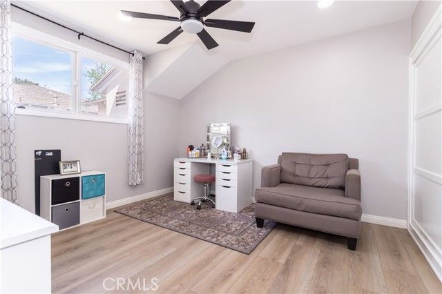 10145 Noble, San Fernando, CA 91345