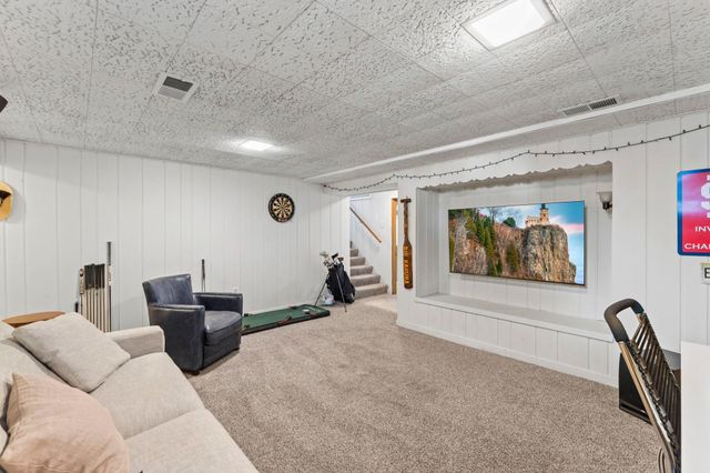 238 Althea Lane, Hopkins, MN 55343