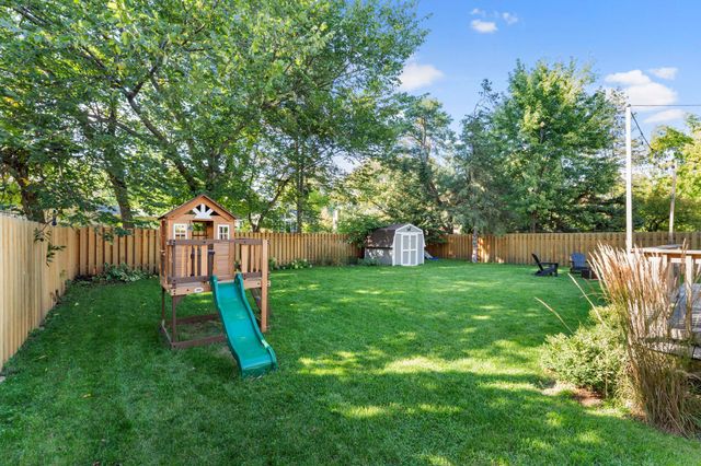 238 Althea Lane, Hopkins, MN 55343