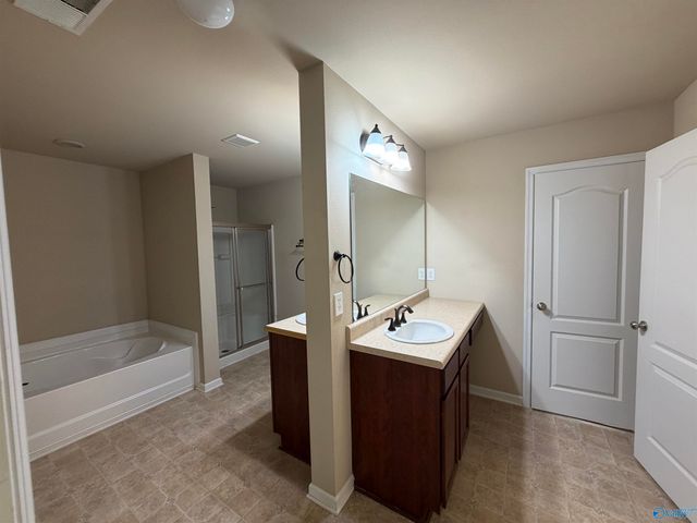 222 Ivyleaf Drive, Madison, AL 35757