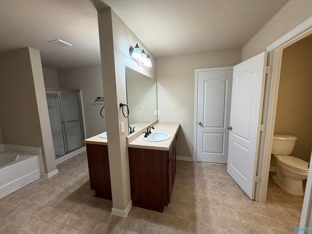 222 Ivyleaf Drive, Madison, AL 35757
