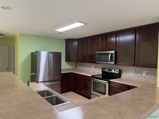 222 Ivyleaf Drive, Madison, AL 35757