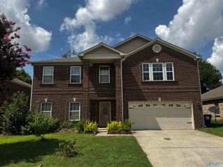 222 Ivyleaf Drive, Madison, AL 35757