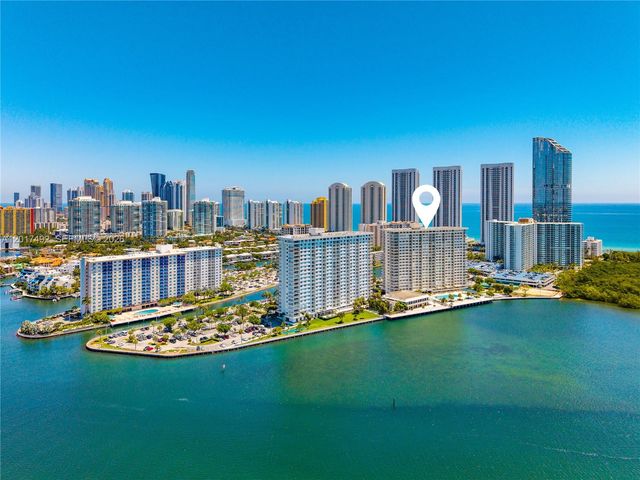 300 Bayview Dr 2115, Sunny Isles Beach, FL 33160
