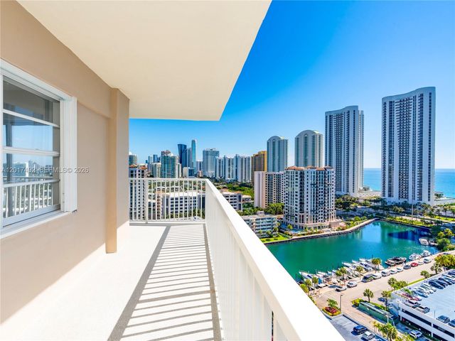 300 Bayview Dr 2115, Sunny Isles Beach, FL 33160