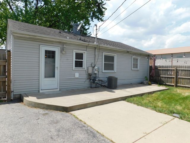 316 Wright Street, Crown Point, IN 46307