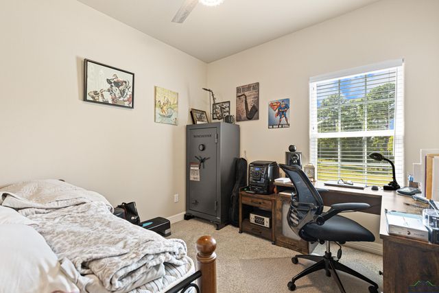 1481 W Gay Ave., Gladewater, TX 75647