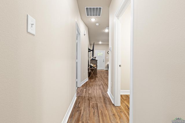 1481 W Gay Ave., Gladewater, TX 75647