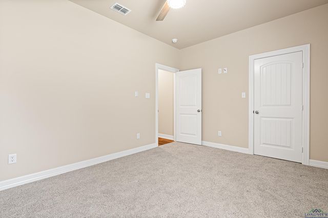 1481 W Gay Ave., Gladewater, TX 75647