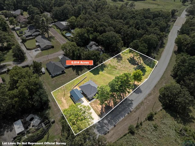 1481 W Gay Ave., Gladewater, TX 75647