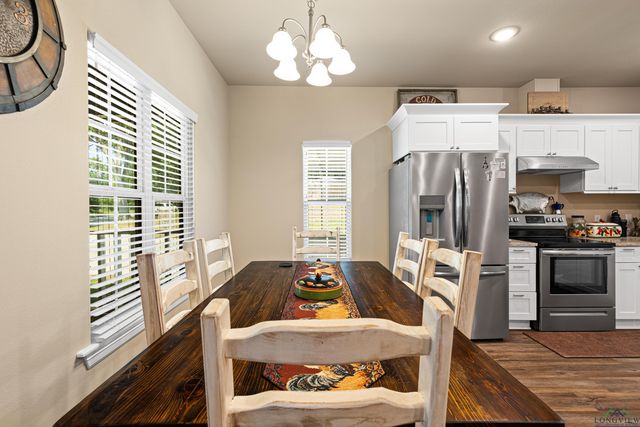 1481 W Gay Ave., Gladewater, TX 75647