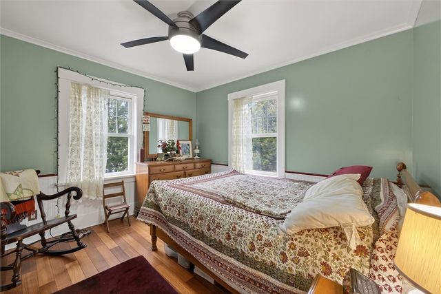 96 Thomas Avenue, Irondequoit, NY 14617