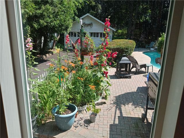 96 Thomas Avenue, Irondequoit, NY 14617