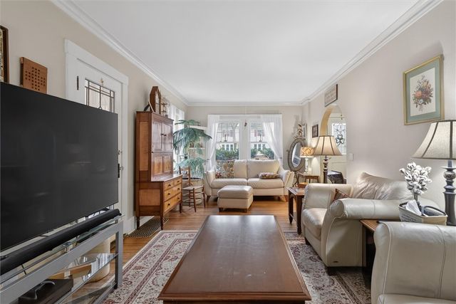 96 Thomas Avenue, Irondequoit, NY 14617