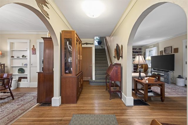 96 Thomas Avenue, Irondequoit, NY 14617