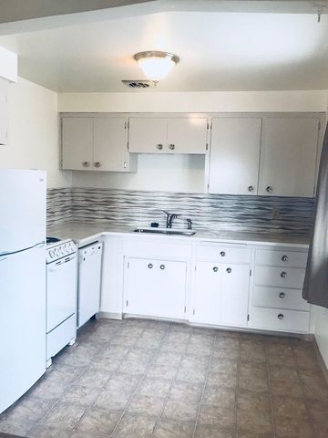 33 E DALTON Ave, Spokane, WA 99207