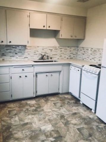 33 E DALTON Ave, Spokane, WA 99207