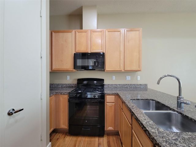 1124 Patterson Street, Houston, TX 77007