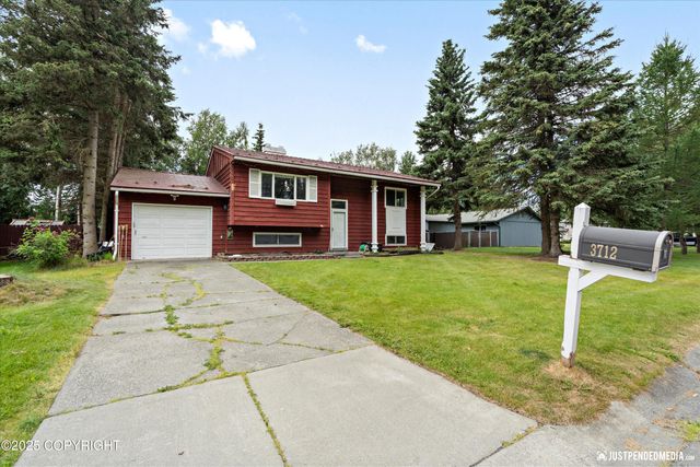 3712 James Drive, Anchorage, AK 99504