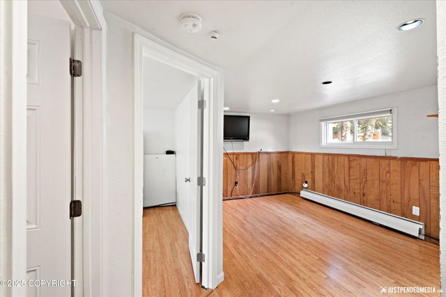 3712 James Drive, Anchorage, AK 99504