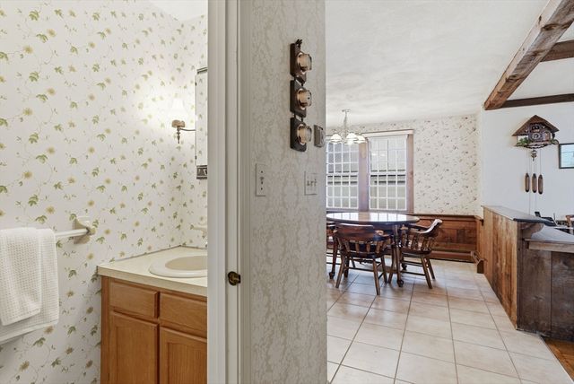 44 Minehan Ln, Marlborough, MA 01752