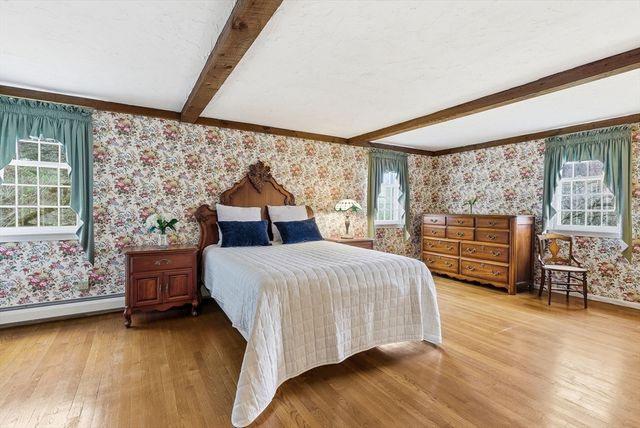 44 Minehan Ln, Marlborough, MA 01752