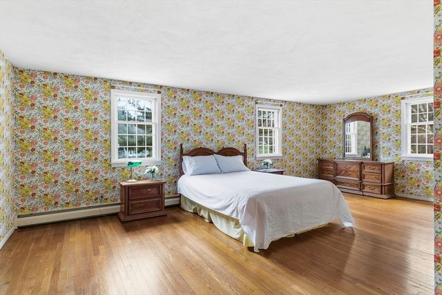 44 Minehan Ln, Marlborough, MA 01752