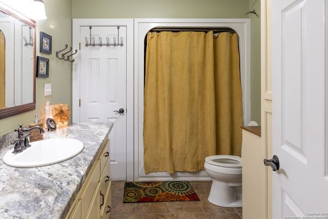 11889 home place, Mason, TX 76856