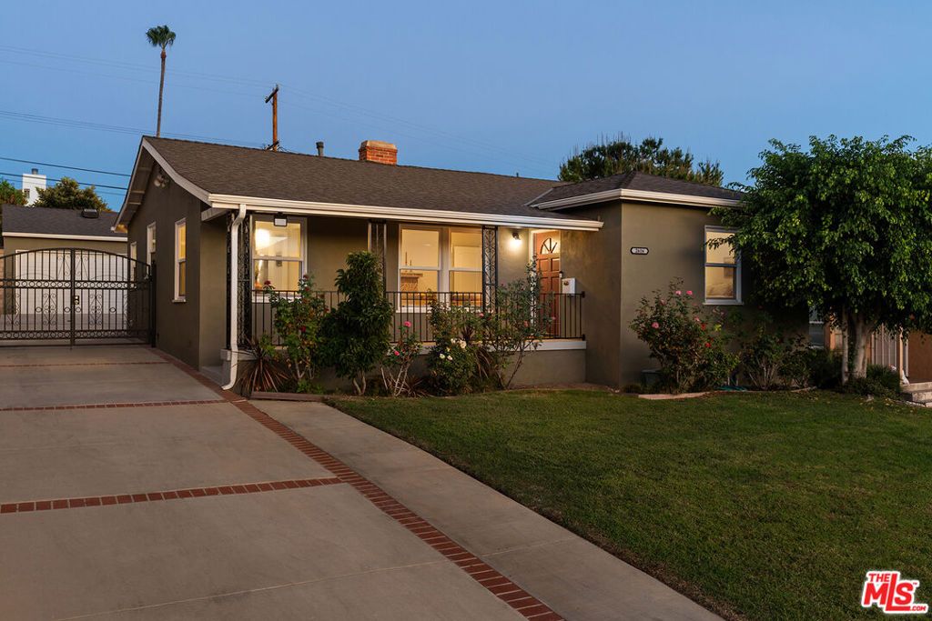 2616 N Keystone Street, Burbank, CA 91504 — exterior