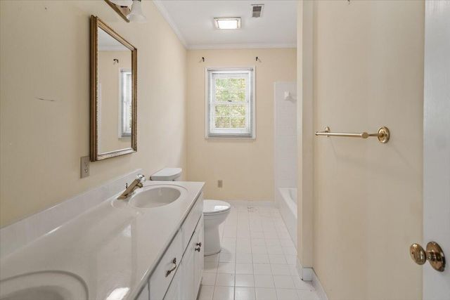 117 Drayton Drive, Summerville, SC 29483