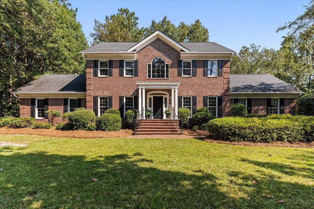 117 Drayton Drive, Summerville, SC 29483