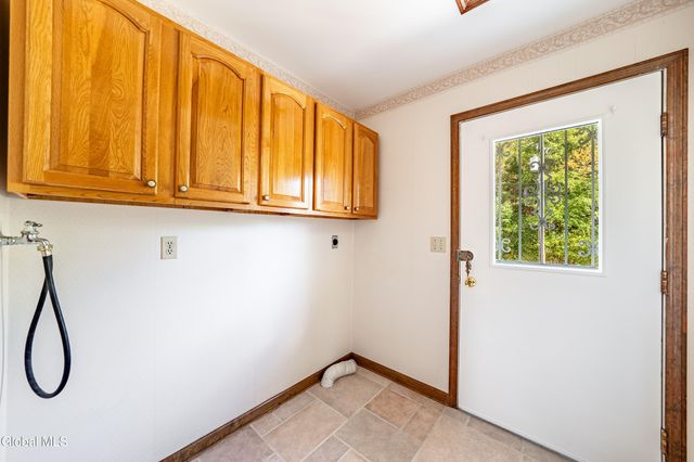 364 Settles Hill Road, Altamont, NY 12009