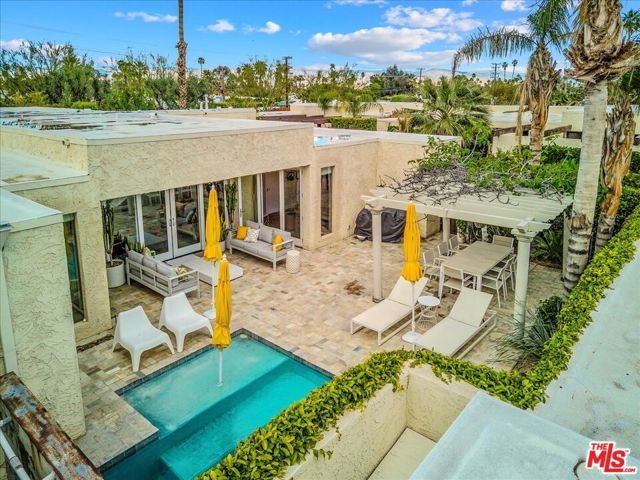 475 N Calle Rolph, Palm Springs, CA 92262