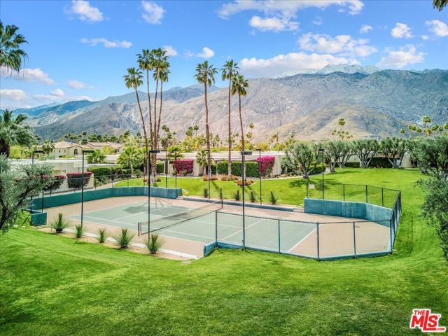475 N Calle Rolph, Palm Springs, CA 92262