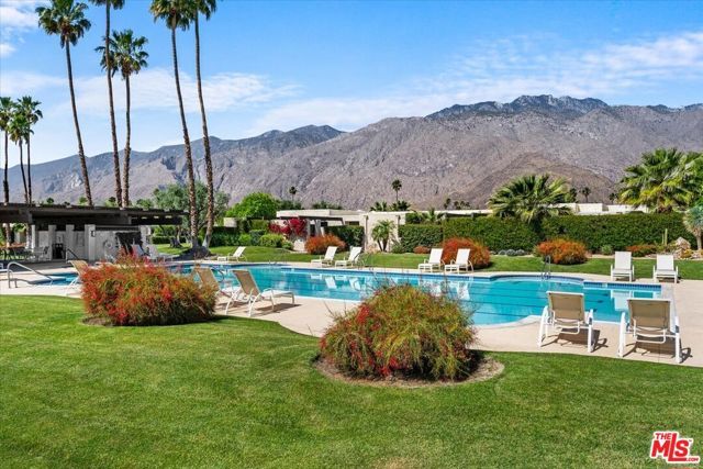475 N Calle Rolph, Palm Springs, CA 92262
