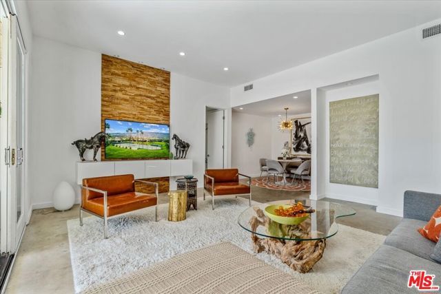 475 N Calle Rolph, Palm Springs, CA 92262