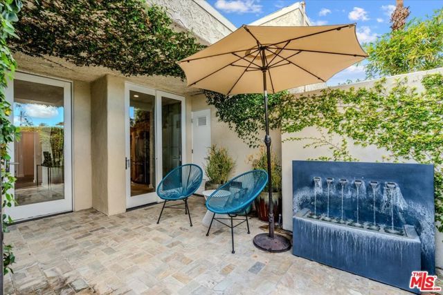 475 N Calle Rolph, Palm Springs, CA 92262