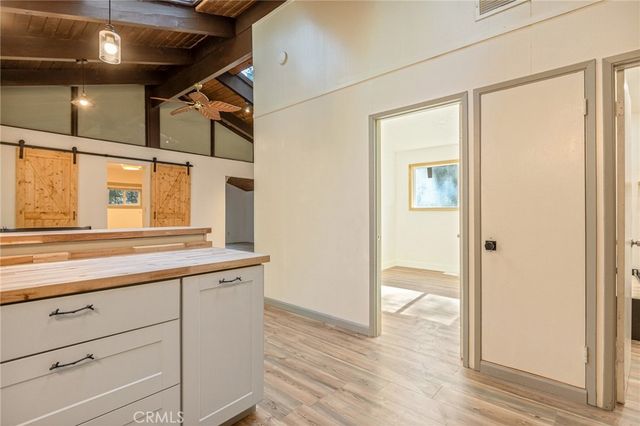 1048 Mercury, Crestline, CA 92325