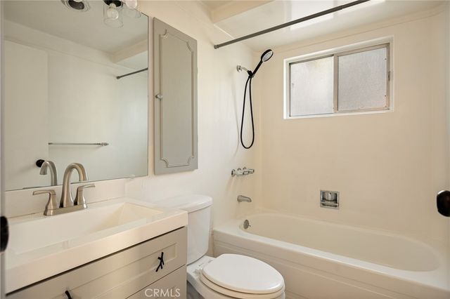 1048 Mercury, Crestline, CA 92325