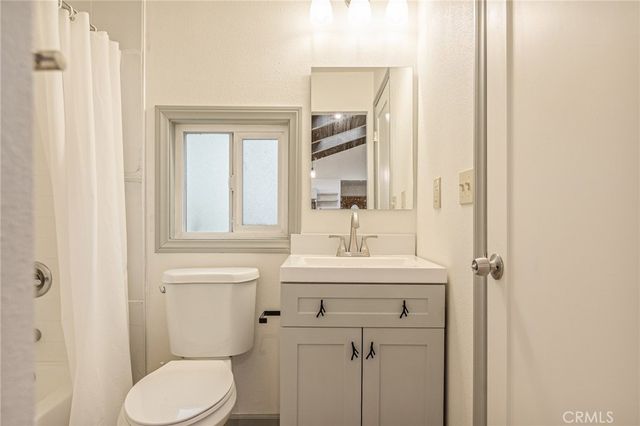 1048 Mercury, Crestline, CA 92325