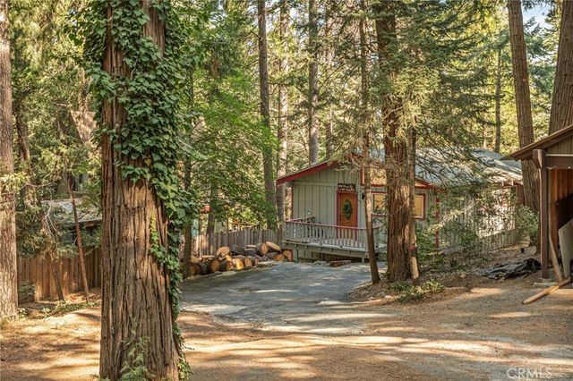 1048 Mercury, Crestline, CA 92325