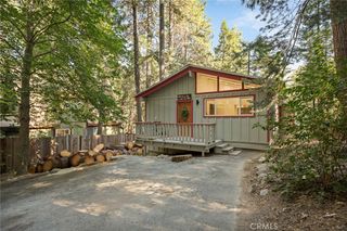 1048 Mercury, Crestline, CA 92325