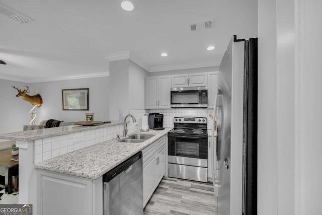490 Barnett Shoals Road 814, Athens, GA 30605