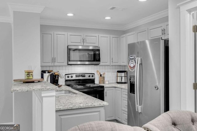 490 Barnett Shoals Road 814, Athens, GA 30605