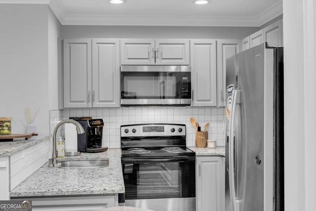 490 Barnett Shoals Road 814, Athens, GA 30605