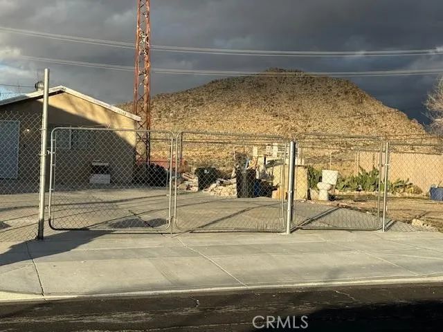 17042 C Street, Victorville, CA 92395