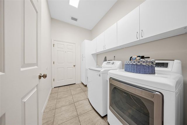 2016 WHITFIELD LANE, Orlando, FL 32835